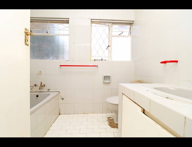 9 BEDROOM HOUSE FOR SALE IN KEW